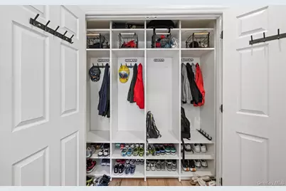 16 Home Court, Huntington, NY 11743 - Photo 23