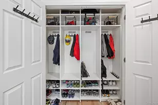 16 Home Ct, Huntington, NY 11743 - Photo 23