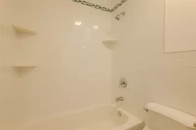 8 Florence Avenue #16C, Freeport, NY 11520 - Photo 21