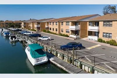 8 Florence Avenue #16C, Freeport, NY 11520 - Photo 3