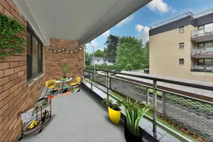 40 Stoner Ave, Great Neck, NY 11021 - Photo 9