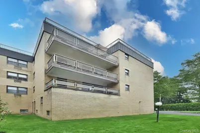 40 Stoner Avenue #1-i, Great Neck, NY 11021 - Photo 19