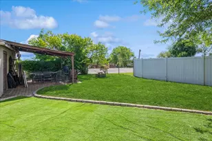 35 East Ave, Glen Cove, NY 11542 - Photo 33