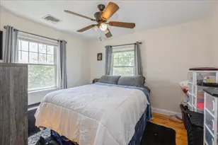 35 East Ave, Glen Cove, NY 11542 - Photo 19