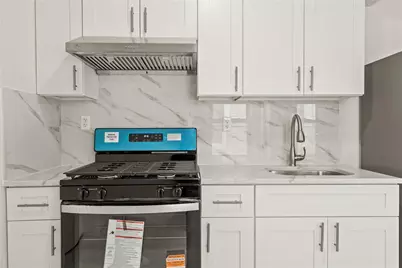 107-29 122nd Street, Richmond Hill, NY 11419 - Photo 5