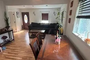 84 Oxhead Rd, Centereach, NY 11720 - Photo 5