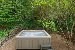 128 Cove Rd, Huntington, NY 11743 - Photo 37