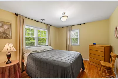 128 Cove Road, Huntington, NY 11743 - Photo 27