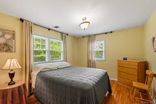 128 Cove Rd, Huntington, NY 11743 - Photo 27