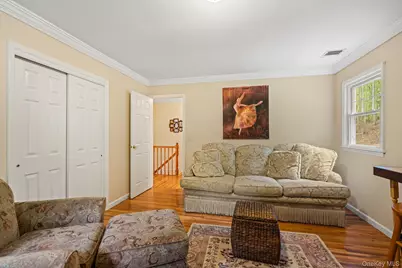 128 Cove Road, Huntington, NY 11743 - Photo 25