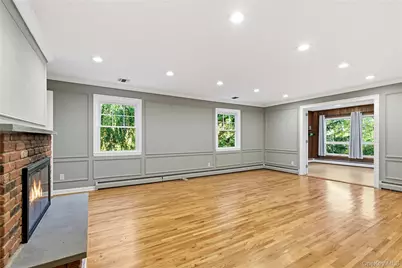 128 Cove Road, Huntington, NY 11743 - Photo 11