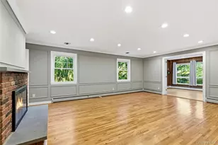 128 Cove Rd, Huntington, NY 11743 - Photo 11