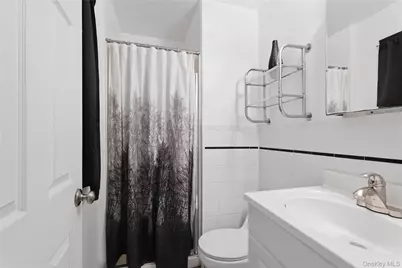 39 Carriage Hill Lane, Poughkeepsie, NY 12603 - Photo 11