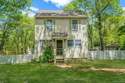 28 Huntting Road, East Hampton, NY 11937 - Photo 1