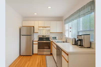 28 Huntting Road, East Hampton, NY 11937 - Photo 3