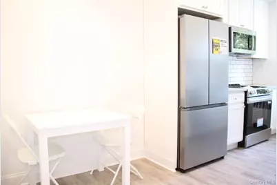 51 White Oak #1H, New Rochelle, NY 10801 - Photo 7