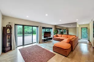 4 Bridle Ct, Northport, NY 11768 - Photo 29