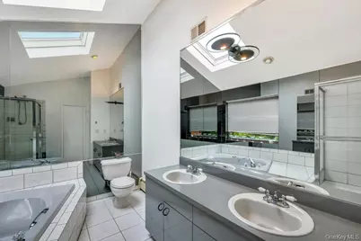 4 Bridle Court, Northport, NY 11768 - Photo 27