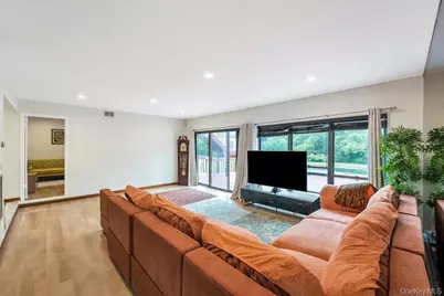 4 Bridle Court, Northport, NY 11768 - Photo 31