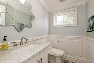 756 Dumont Pl, Woodmere, NY 11581 - Photo 23