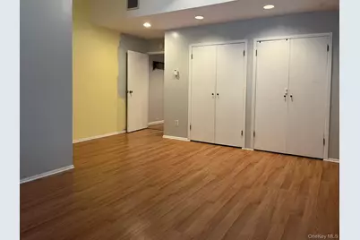 13 Reinhart Court, Melville, NY 11747 - Photo 11