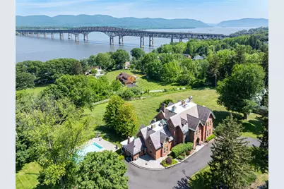 560 Grand Avenue, Balmville, NY 12550 - Photo 1