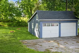 34 Woodland Ave, Poughkeepsie, NY 12603 - Photo 35