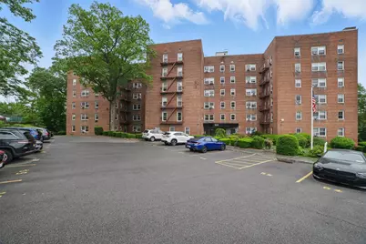 682 Tuckahoe Road #1A, Yonkers, NY 10710 - Photo 17