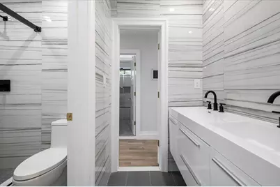 19 Maple Avenue, Cedarhurst, NY 11516 - Photo 17