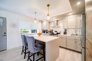 322 Noxon Rd, Poughkeepsie, NY 12603 - Photo 3