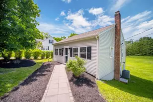 322 Noxon Rd, Poughkeepsie, NY 12603 - Photo 19