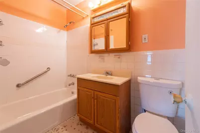 200 Centre Avenue #3B, New Rochelle, NY 10805 - Photo 5