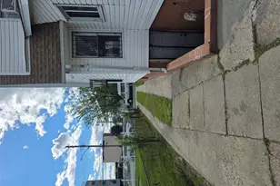 133-15 220th St, Springfield Gardens, NY 11413 - Photo 27