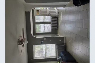 133-15 220 St, Springfield Gardens, NY 11413 - Photo 9