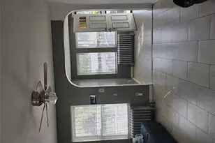 133-15 220th St, Springfield Gardens, NY 11413 - Photo 9