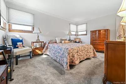 3 Chapin, Farmingdale, NY 11735 - Photo 15