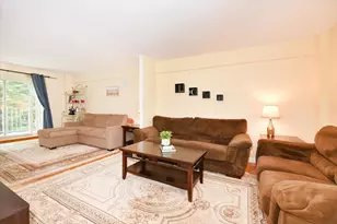 320 E Shore Rd, Great Neck, NY 11023 - Photo 11