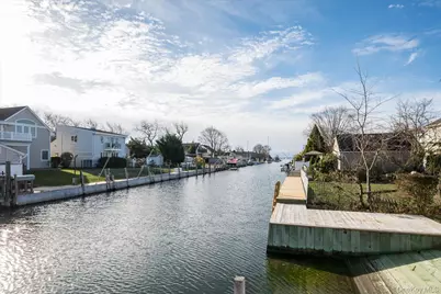 68 Stuart Avenue, Amityville, NY 11701 - Photo 23