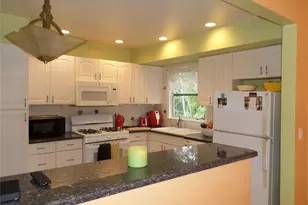 17 Johanna Ln, Monsey, NY 10952 - Photo 5