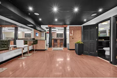 135 Westchester Square, Bronx, NY 10461 - Photo 7