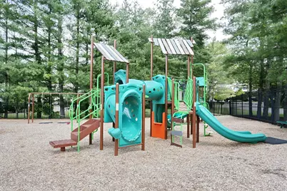 554 Kensico Court, Suffern, NY 10901 - Photo 45