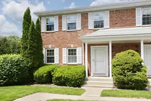 554 Kensico Ct, Suffern, NY 10901 - Photo 3