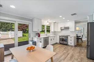 130 Sands Point Rd, Sands Point, NY 11050 - Photo 13