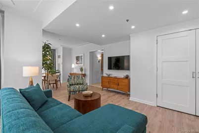 1 Renaissance Square #10H, White Plains, NY 10601 - Photo 5