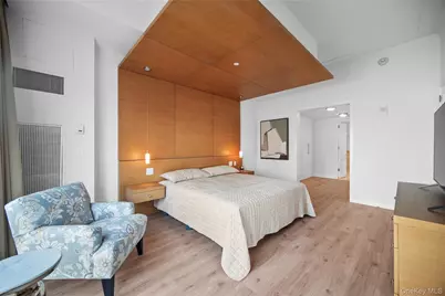 1 Renaissance Square #10B, White Plains, NY 10601 - Photo 13