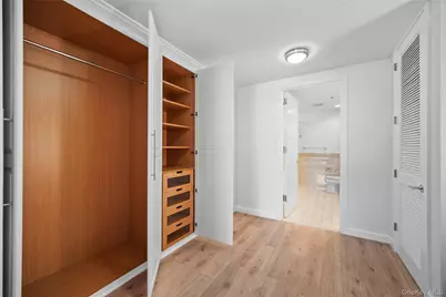 1 Renaissance Square #10B, White Plains, NY 10601 - Photo 15