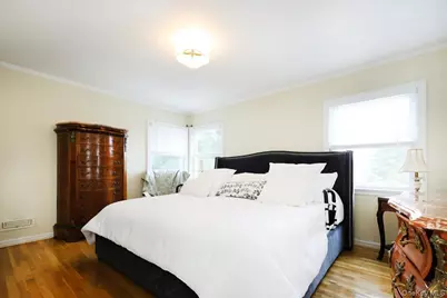 50-54 Deepdale Place, Little Neck, NY 11362 - Photo 17