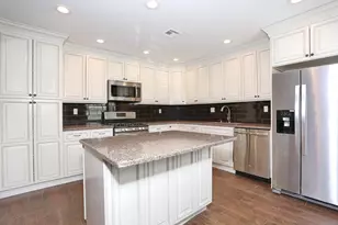 503 Jumano Ct, Suffern, NY 10901 - Photo 9