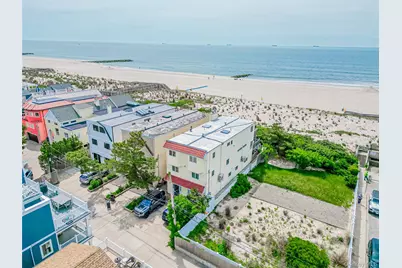 931 Oceanfront Street, Long Beach, NY 11561 - Photo 3