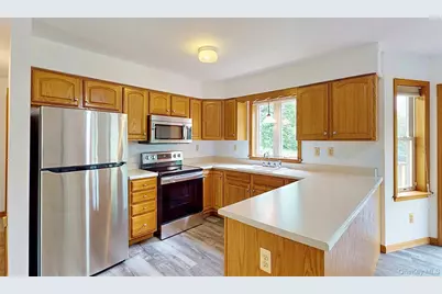 62 Station Road, Salisbury Mills, NY 12577 - Photo 3